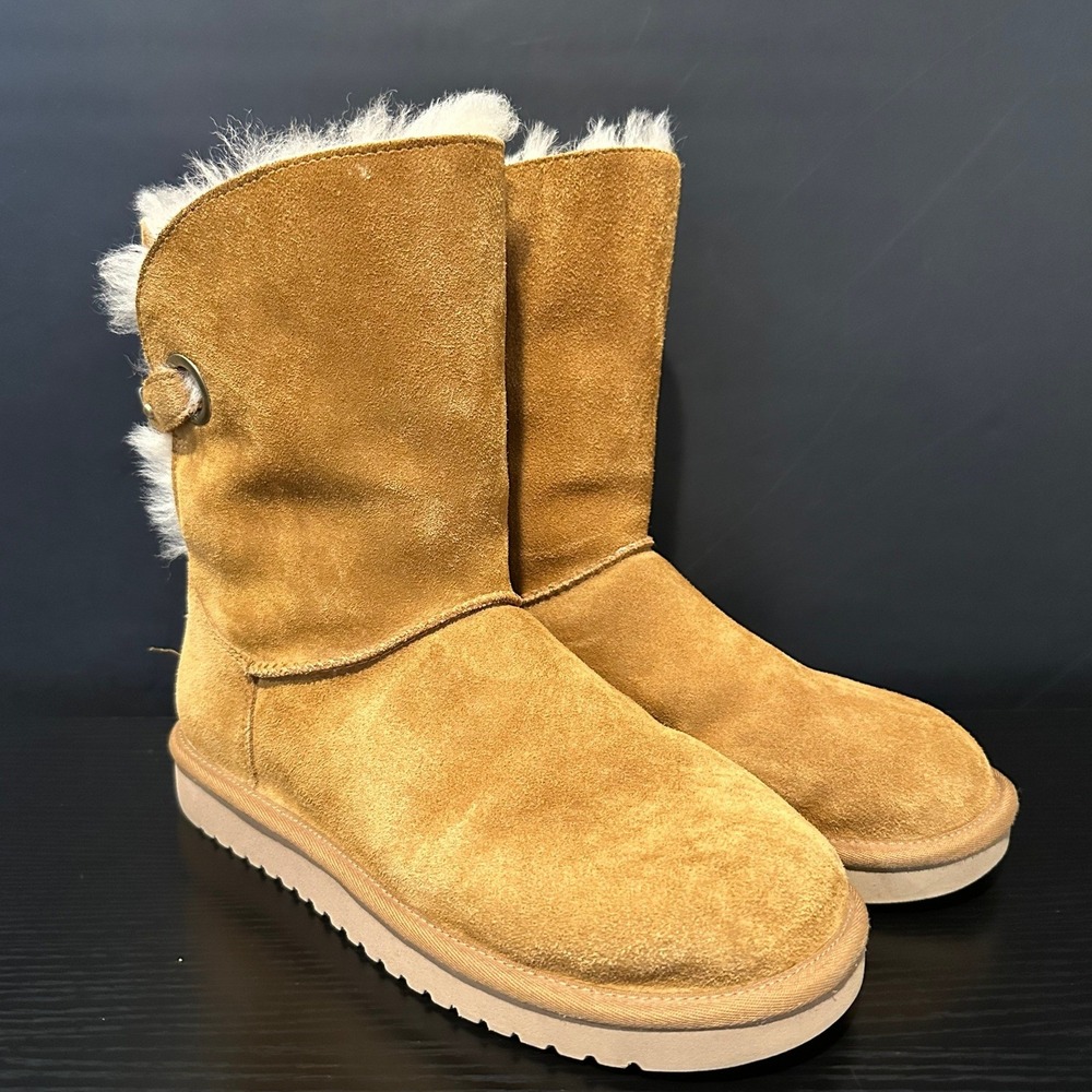 Koolaburra by UGG Victoria Short Chestnut Suede Fur Boots 1105792 Womens 8